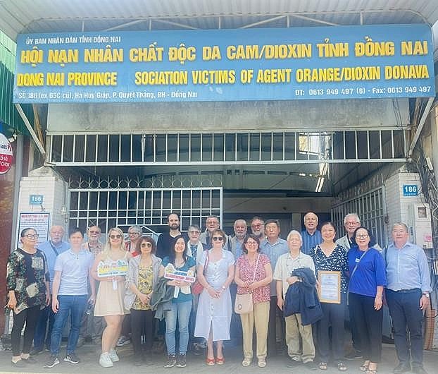 Engaging People's Diplomacy in Supporting Agent Orange Victims Engaging People's Diplomacy in Supporting Agent Orange Victims