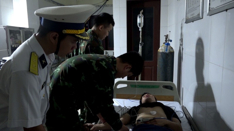 Bệnh xá đảo Trường Sa cấp cứu thuyền viên tàu hàng Tân An Bonanza Bệnh xá đảo Trường Sa cấp cứu thuyền viên tàu hàng Tân An Bonanza