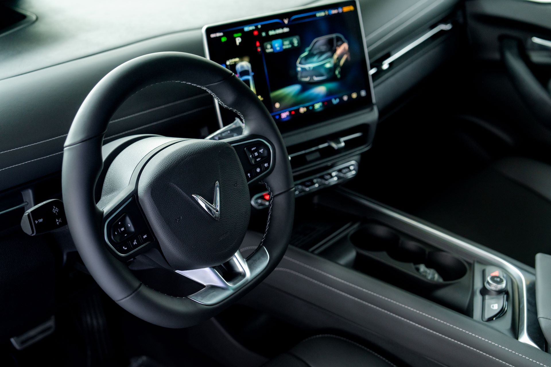Dải xe điện VinFast định hình lại chuẩn mực về an toàn, công nghệ cho thị trường ô tô Dải xe điện VinFast định hình lại chuẩn mực về an toàn, công nghệ cho thị trường ô tô