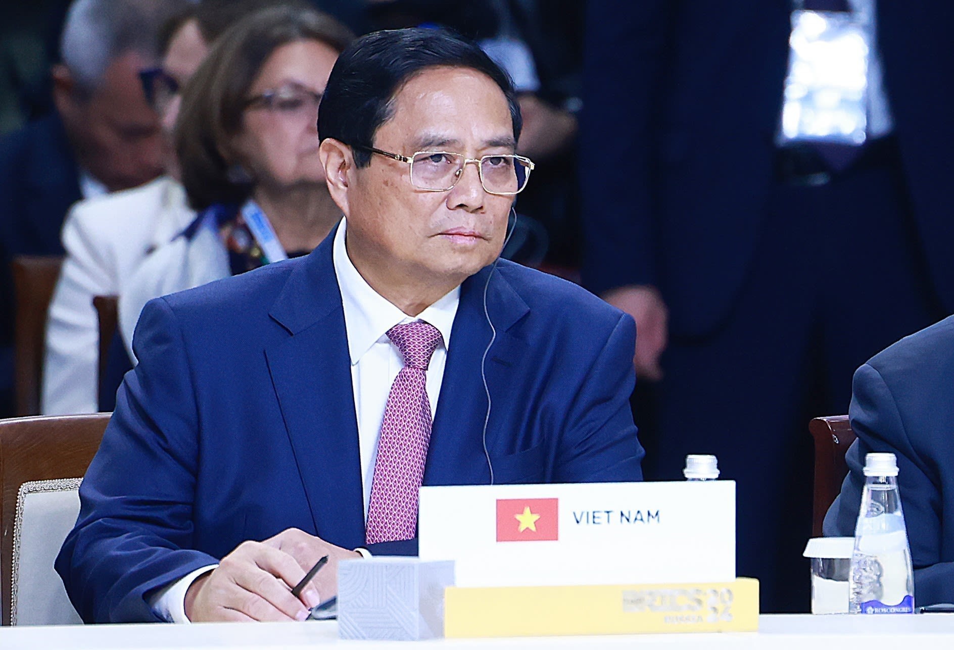Hợp tác xây dựng thế giới tốt đẹp hơn Hợp tác xây dựng thế giới tốt đẹp hơn