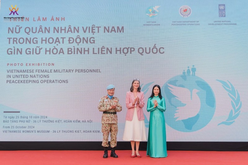 Vẻ đẹp Việt trong sứ mệnh gìn giữ hòa bình Vẻ đẹp Việt trong sứ mệnh gìn giữ hòa bình