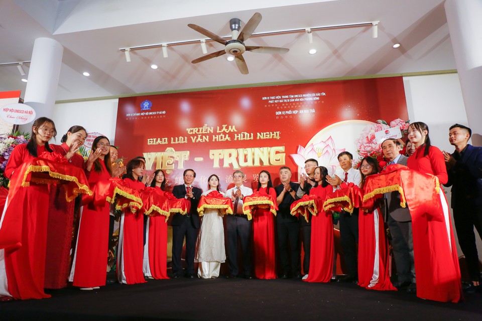 Việt Nam - Trung Quốc: giao lưu văn hóa, gắn kết tình hữu nghị Việt Nam - Trung Quốc: giao lưu văn hóa, gắn kết tình hữu nghị