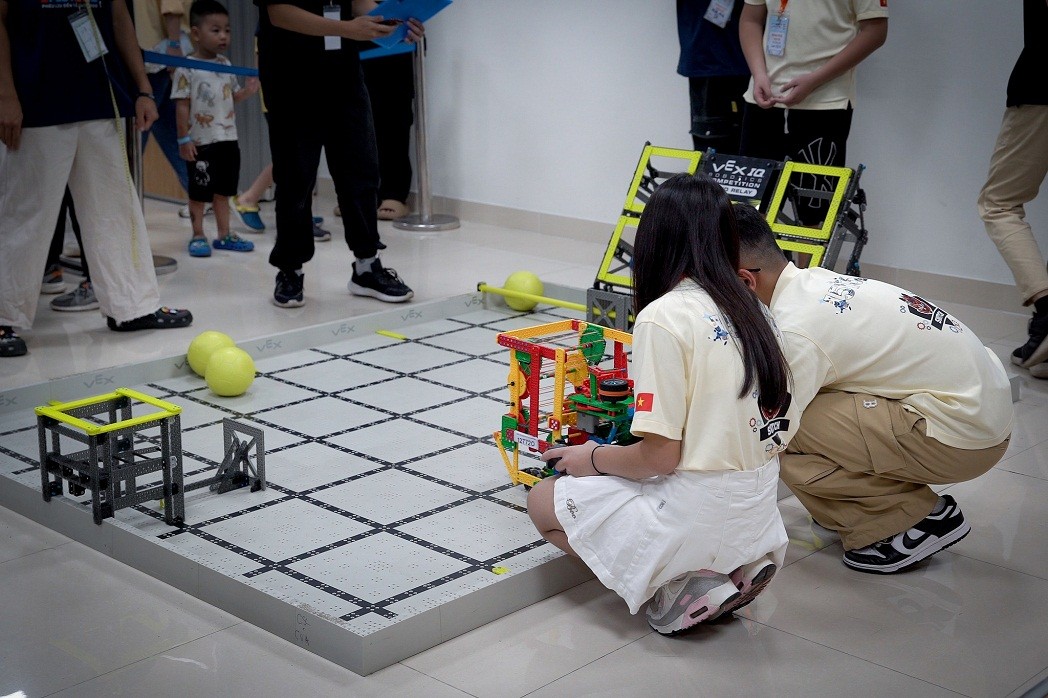 STEAM Festival Promotes Future-responsive Education for All 2024 STEAMese Festival Promotes Future-responsive Education for All
