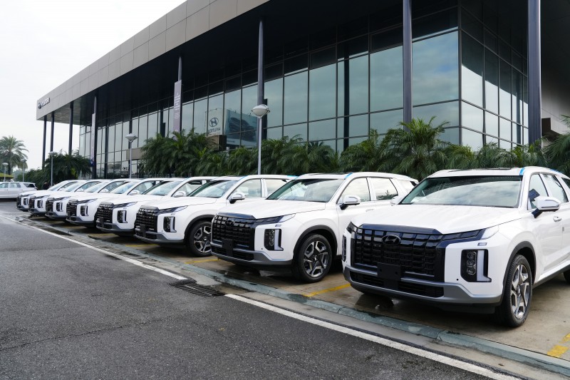 Hyundai Thành Công xuất khẩu xe sang Thái Lan Hyundai Thành Công xuất khẩu xe sang Thái Lan