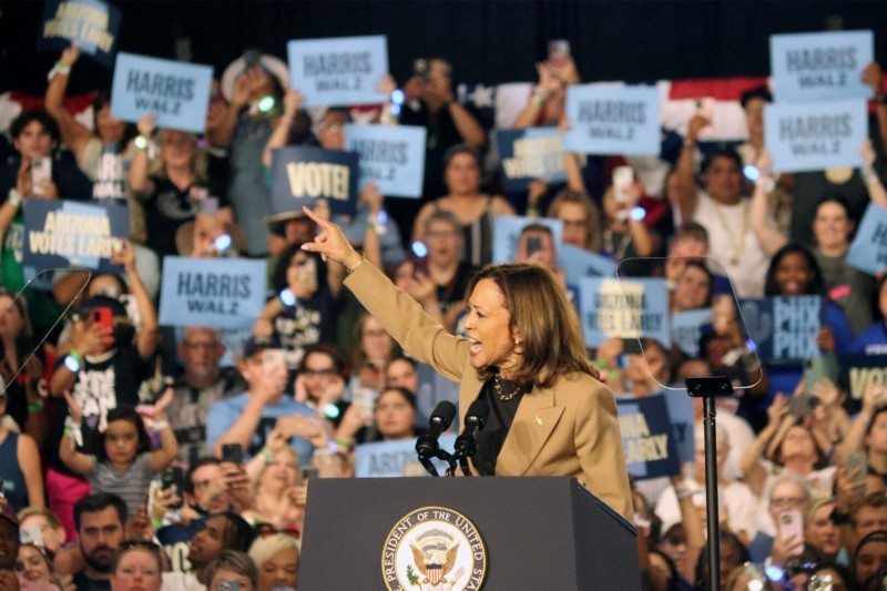 Kamala Harris and her supporters Kamala Harris and her supporters