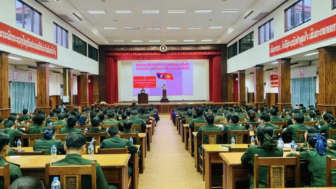 Nhiều hoạt động kỷ niệm 75 năm Ngày truyền thống Quân tình nguyện và Chuyên gia Việt Nam tại Lào Nhiều hoạt động kỷ niệm 75 năm Ngày truyền thống Quân tình nguyện và Chuyên gia Việt Nam tại Lào