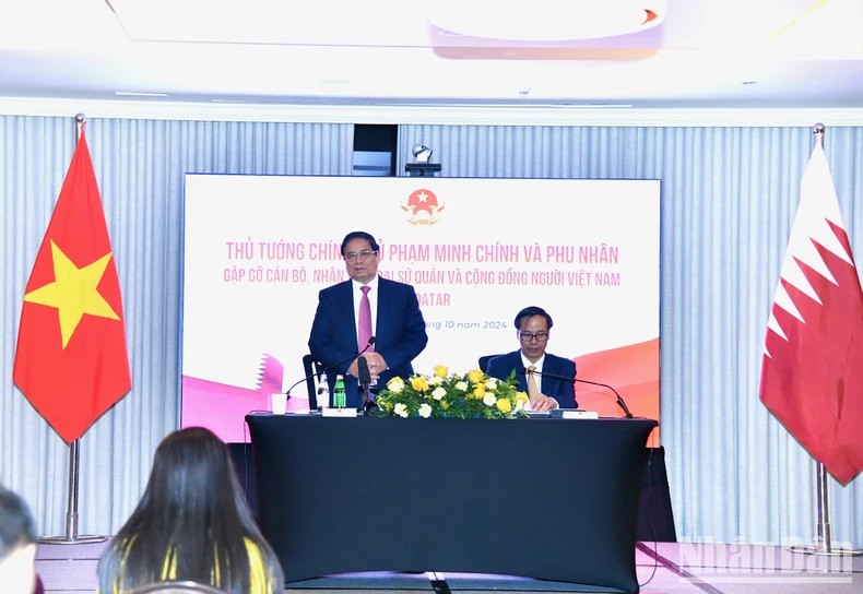 Thủ tướng Phạm Minh Chính và Phu nhân gặp gỡ bà con cộng đồng người Việt Nam tại Qatar Thủ tướng Phạm Minh Chính và Phu nhân gặp gỡ bà con cộng đồng người Việt Nam tại Qatar