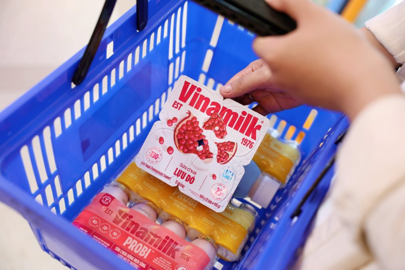 Đa vị, ít đường là một trong những yếu tố hấp dẫn của sản phẩm Vinamilk đối với người tiêu dùng. Đa vị, ít đường là một trong những yếu tố hấp dẫn của sản phẩm Vinamilk đối với người tiêu dùng.