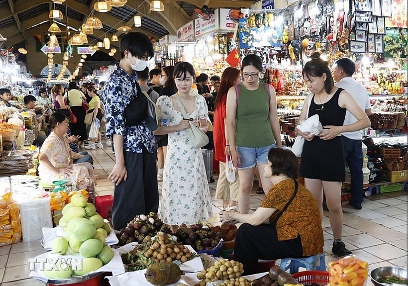 HCM City welcomes over 4.6 million foreign visitors in 10 months. (Photo: VNA) HCM City welcomes over 4.6 million foreign visitors in 10 months. (Photo: VNA)