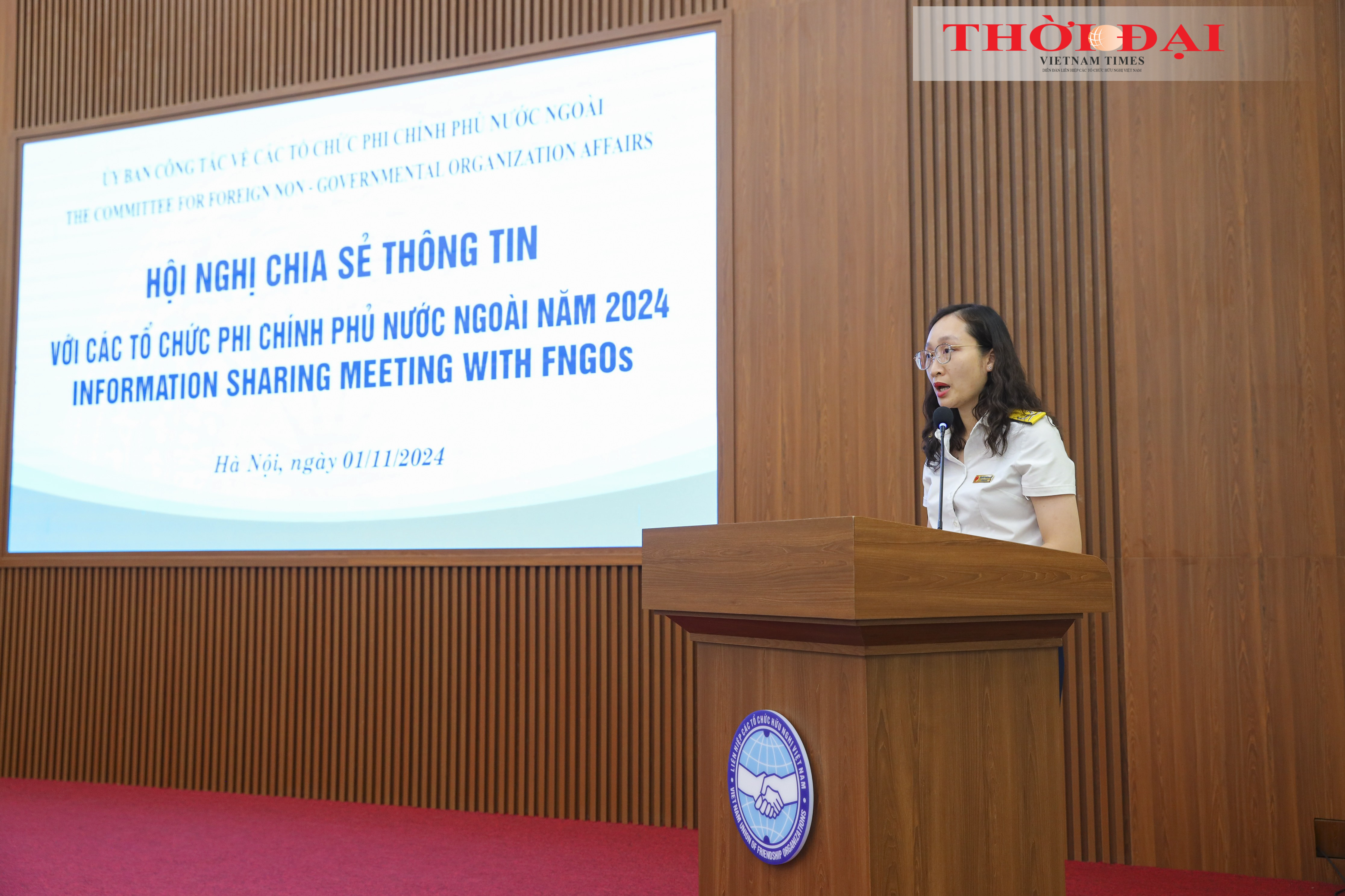 Đại diện Cục Thuế Hà Nội chia sẻ thông tin tại Hội nghị. (Ảnh: Đinh Hòa) Đại diện Cục Thuế Hà Nội chia sẻ thông tin tại Hội nghị. (Ảnh: Đinh Hòa)
