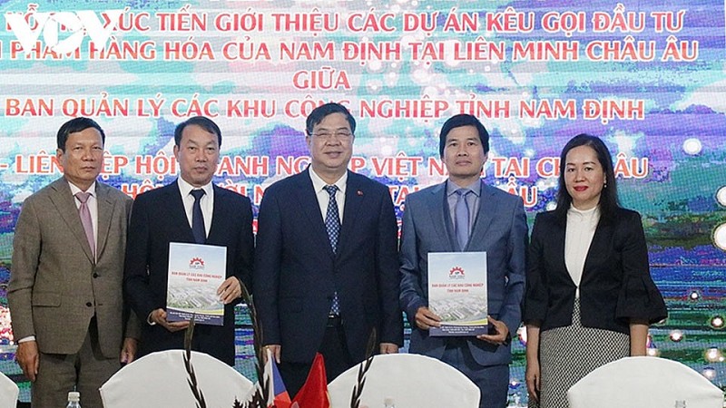 Lễ ký kết các Thỏa thuận hợp tác ngày 28/10/2024. Lễ ký kết các Thỏa thuận hợp tác ngày 28/10/2024.