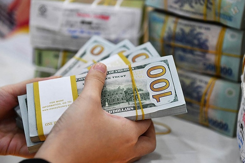 Giá USD tự do tăng mạnh trở lại Giá USD tự do tăng mạnh trở lại
