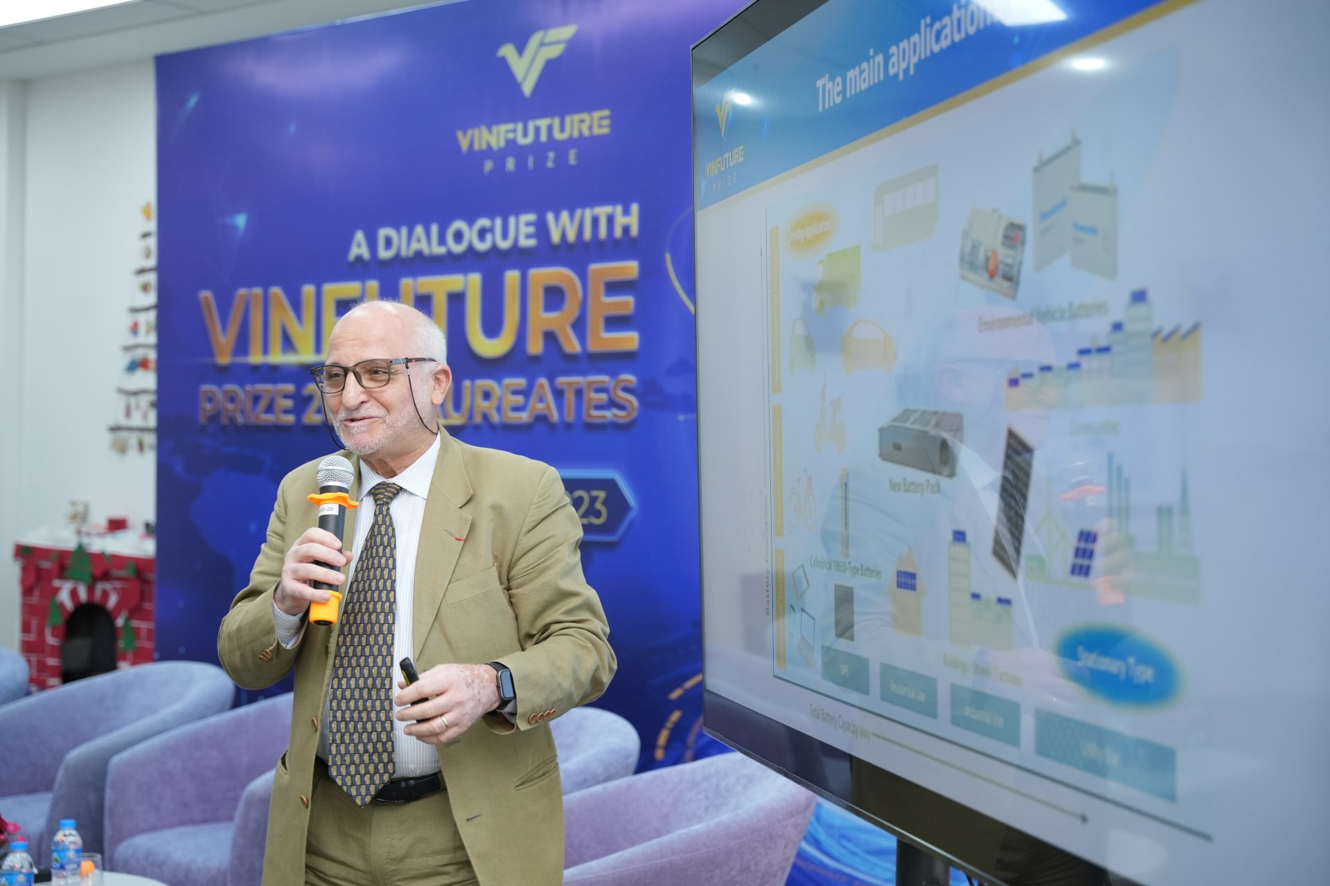 Từ Việt Nam, VinFuture góp phần định hình tương lai khoa học toàn cầu Từ Việt Nam, VinFuture góp phần định hình tương lai khoa học toàn cầu