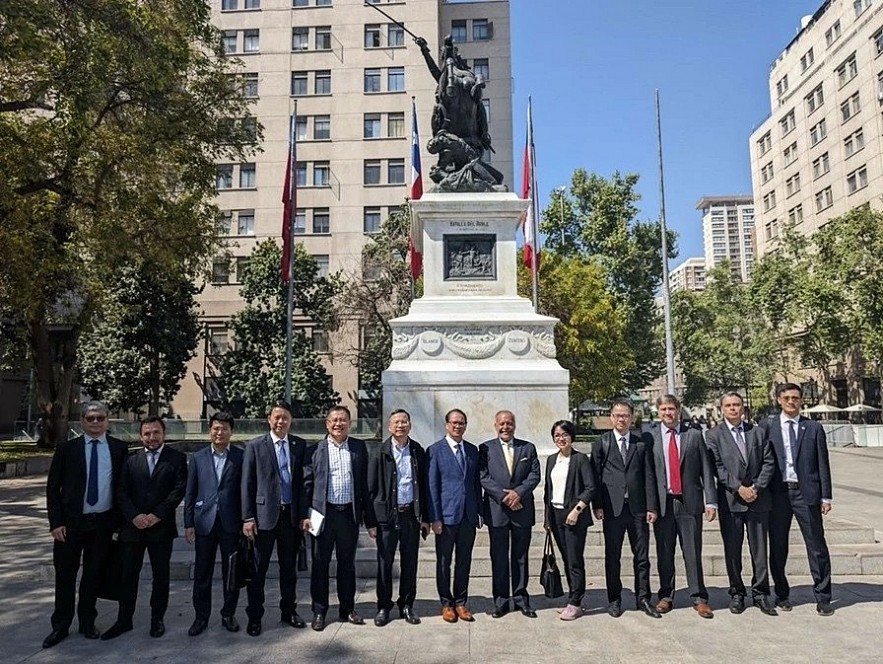 President Luong Cuong Visits Chile: Continuing Traditional Friendship, Bringing Cooperation to Higher Level President Luong Cuong Visits Chile: Continuing Traditional Friendship, Bringing Cooperation to Higher Level