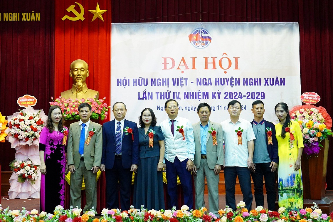 Hội hữu nghị Việt - Nga huyện Nghi Xuân (Hà Tĩnh) sẽ tiếp tục đẩy mạnh các hoạt động đối ngoại nhân dân Hội hữu nghị Việt - Nga huyện Nghi Xuân (Hà Tĩnh) sẽ tiếp tục đẩy mạnh các hoạt động đối ngoại nhân dân