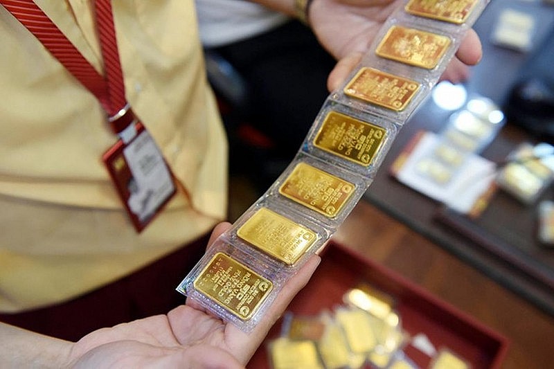 Giảm thêm nửa triệu đồng, vàng miếng SJC về mốc 83,5 triệu đồng mỗi lượng Giảm thêm nửa triệu đồng, vàng miếng SJC về mốc 83,5 triệu đồng mỗi lượng
