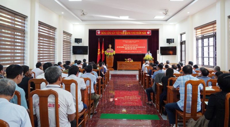 Quảng Bình tổ chức bồi dưỡng cho 240 cán bộ cơ sở về công tác dân vận Quảng Bình tổ chức bồi dưỡng cho 240 cán bộ cơ sở về công tác dân vận