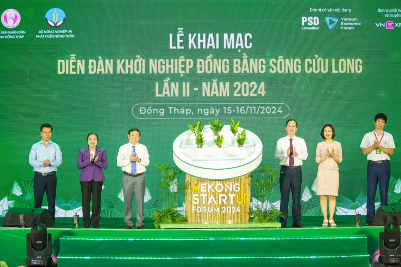 Diễn đàn Khởi nghiệp đồng bằng sông Cửu Long tiến tới thiết lập mạng lưới chuyển đổi xanh Diễn đàn Khởi nghiệp đồng bằng sông Cửu Long tiến tới thiết lập mạng lưới chuyển đổi xanh
