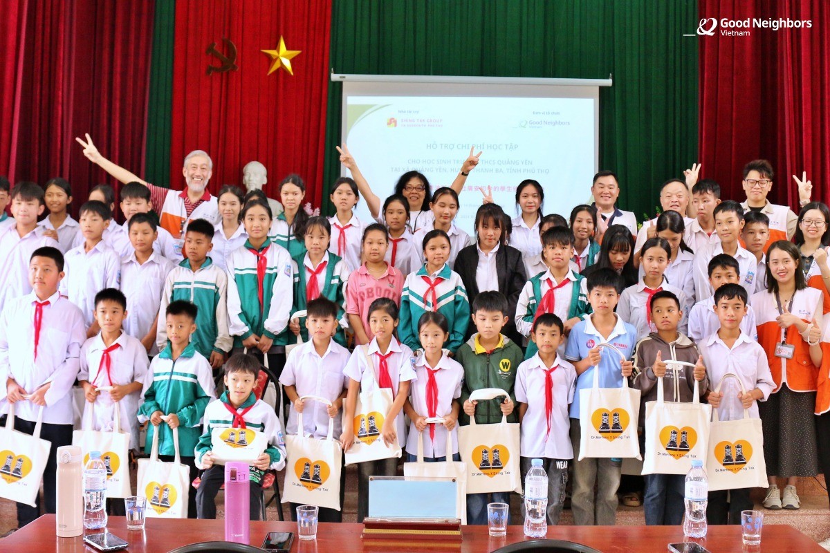 học sinh trường THCS Quảng Yên (xã Quảng Yên), huyện Thanh Ba, tỉnh Phú Thọ học sinh trường THCS Quảng Yên (xã Quảng Yên), huyện Thanh Ba, tỉnh Phú Thọ
