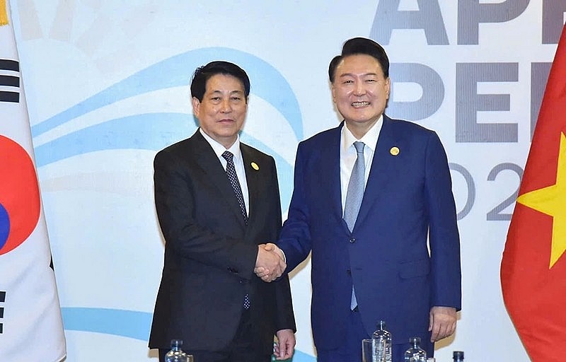 President Luong Cuong meets with President of the Republic of Korea Yoon Suk Yeol President Luong Cuong meets with President of the Republic of Korea Yoon Suk Yeol