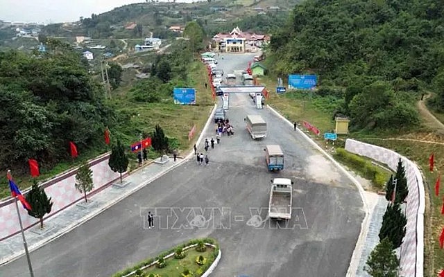 The Long Sap (Viet Nam)–Pa Hang (Laos) international border gate pair officially opens on November 19, 2024. Photo: VNA The Long Sap (Viet Nam)–Pa Hang (Laos) international border gate pair officially opens on November 19, 2024. Photo: VNA