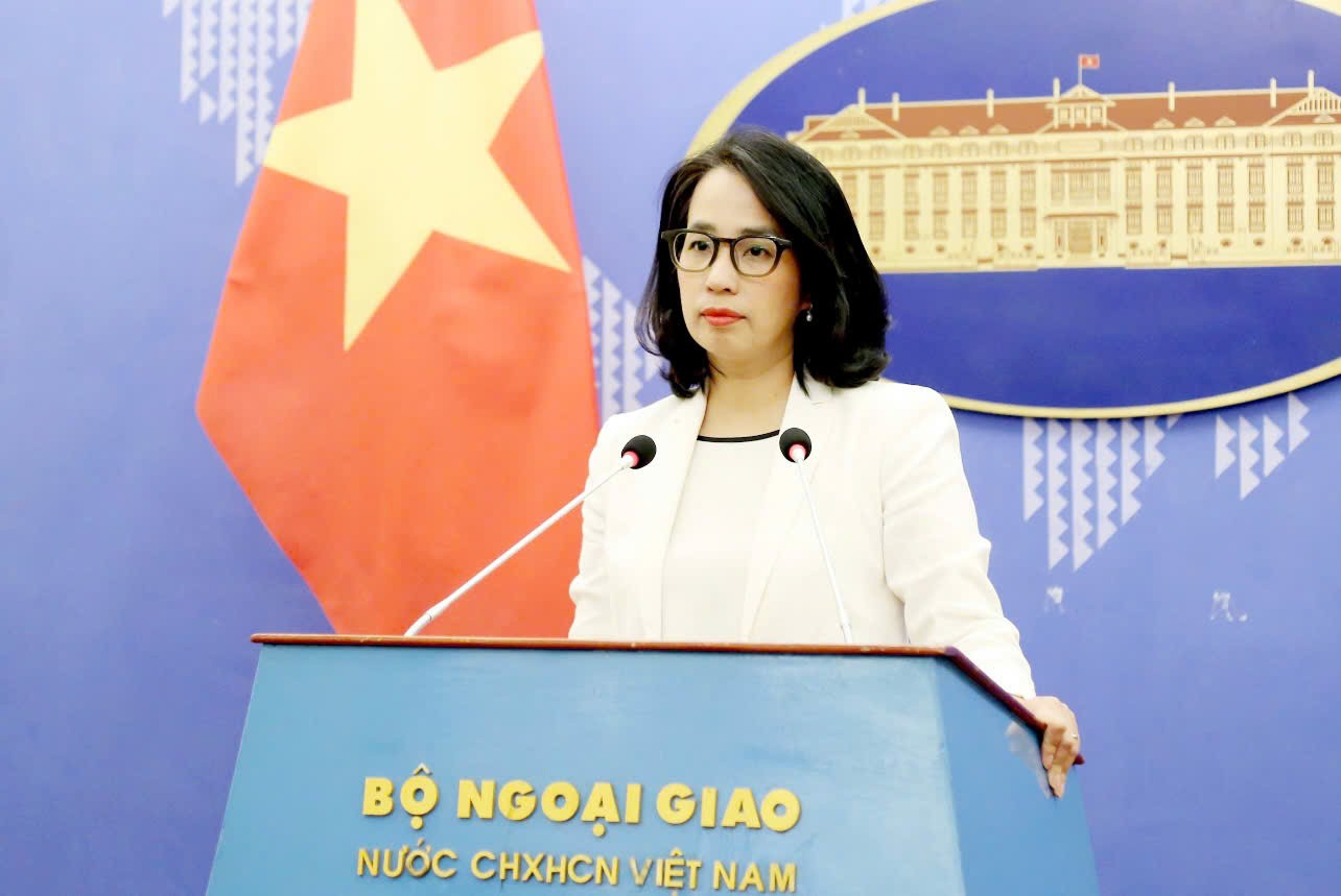 Việt Nam kiên quyết thực hiện các biện pháp phù hợp với luật pháp quốc tế để thực thi chủ quyền Việt Nam kiên quyết thực hiện các biện pháp phù hợp với luật pháp quốc tế để thực thi chủ quyền