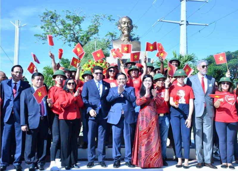 Thủ tướng Phạm Minh Chính dự lễ khánh thành tôn tạo Tượng đài Chủ tịch Hồ Chí Minh tại Thủ đô Santo Domingo Thủ tướng Phạm Minh Chính dự lễ khánh thành tôn tạo Tượng đài Chủ tịch Hồ Chí Minh tại Thủ đô Santo Domingo