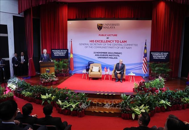 Tổng Bí thư Tô Lâm phát biểu chính sách tại Trường Đại học quốc gia Malaya Tổng Bí thư Tô Lâm phát biểu chính sách tại Trường Đại học quốc gia Malaya
