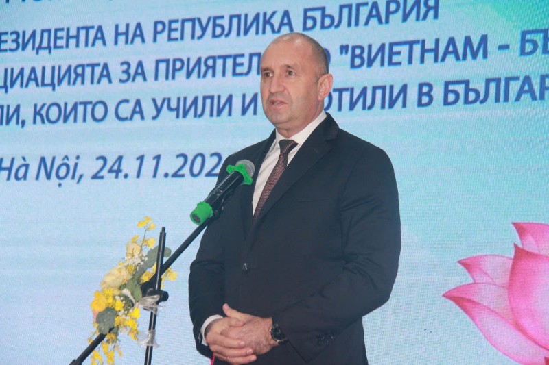 Tổng thống Bulgaria gặp mặt những người bạn Việt Nam từng học tập, làm việc tại Bulgaria Tổng thống Bulgaria gặp mặt những người bạn Việt Nam từng học tập, làm việc tại Bulgaria