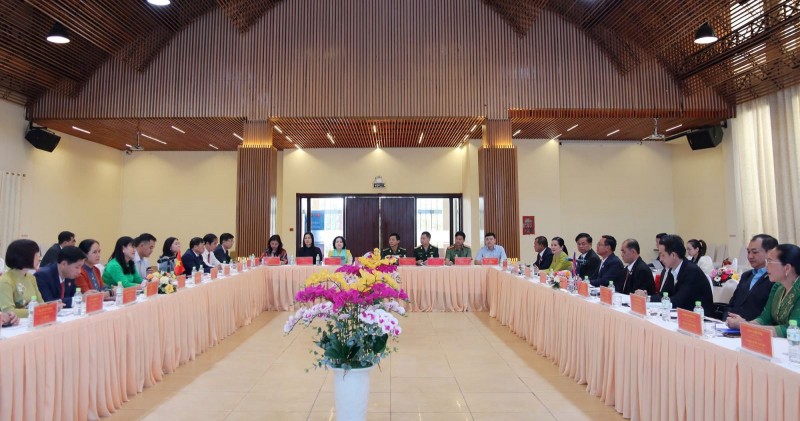 Kon Tum: đã cất bốc, hồi hương 34 hài cốt liệt sĩ hy sinh trên địa bàn tỉnh Ratanakiri (Campuchia) Kon Tum: đã cất bốc, hồi hương 34 hài cốt liệt sĩ hy sinh trên địa bàn tỉnh Ratanakiri (Campuchia)