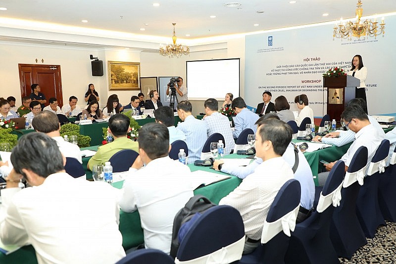 Việt Nam thể hiện trách nhiệm, nỗ lực trong thực thi các nghĩa vụ thành viên Công ước chống tra tấn Việt Nam thể hiện trách nhiệm, nỗ lực trong thực thi các nghĩa vụ thành viên Công ước chống tra tấn