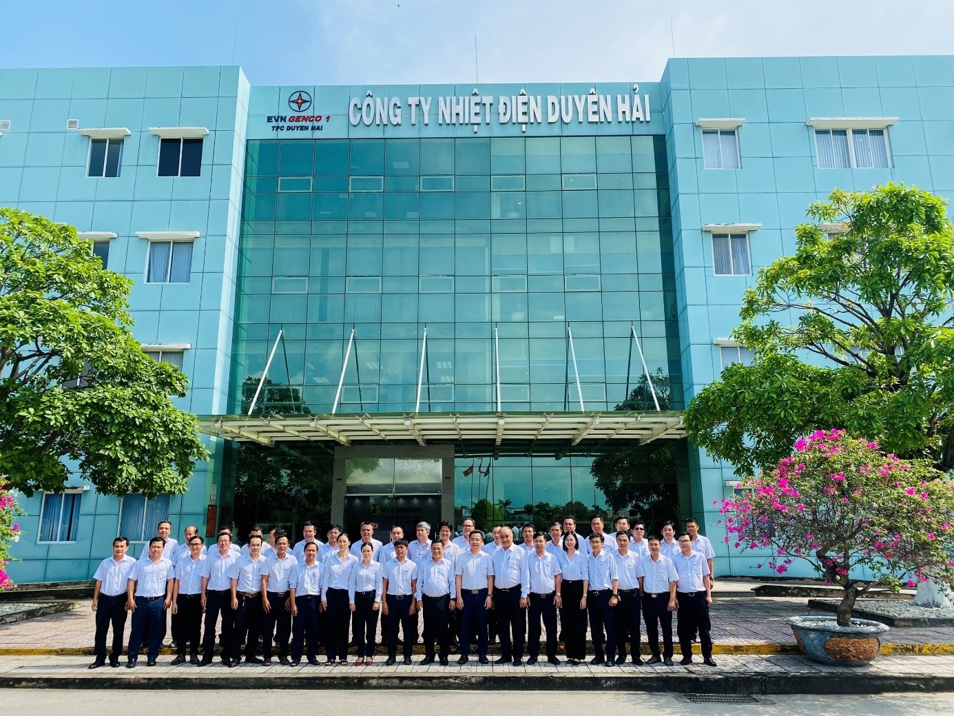 Văn hóa doanh nghiệp - Nền tảng phát triển bền vững tại Công ty Nhiệt điện Duyên Hải Văn hóa doanh nghiệp - Nền tảng phát triển bền vững tại Công ty Nhiệt điện Duyên Hải