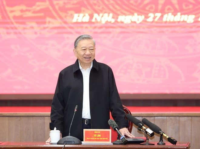 Tổng Bí thư Tô Lâm phát biểu tại buổi làm việc với Ban Thường vụ Thành ủy Hà Nội (Ảnh: T.L).