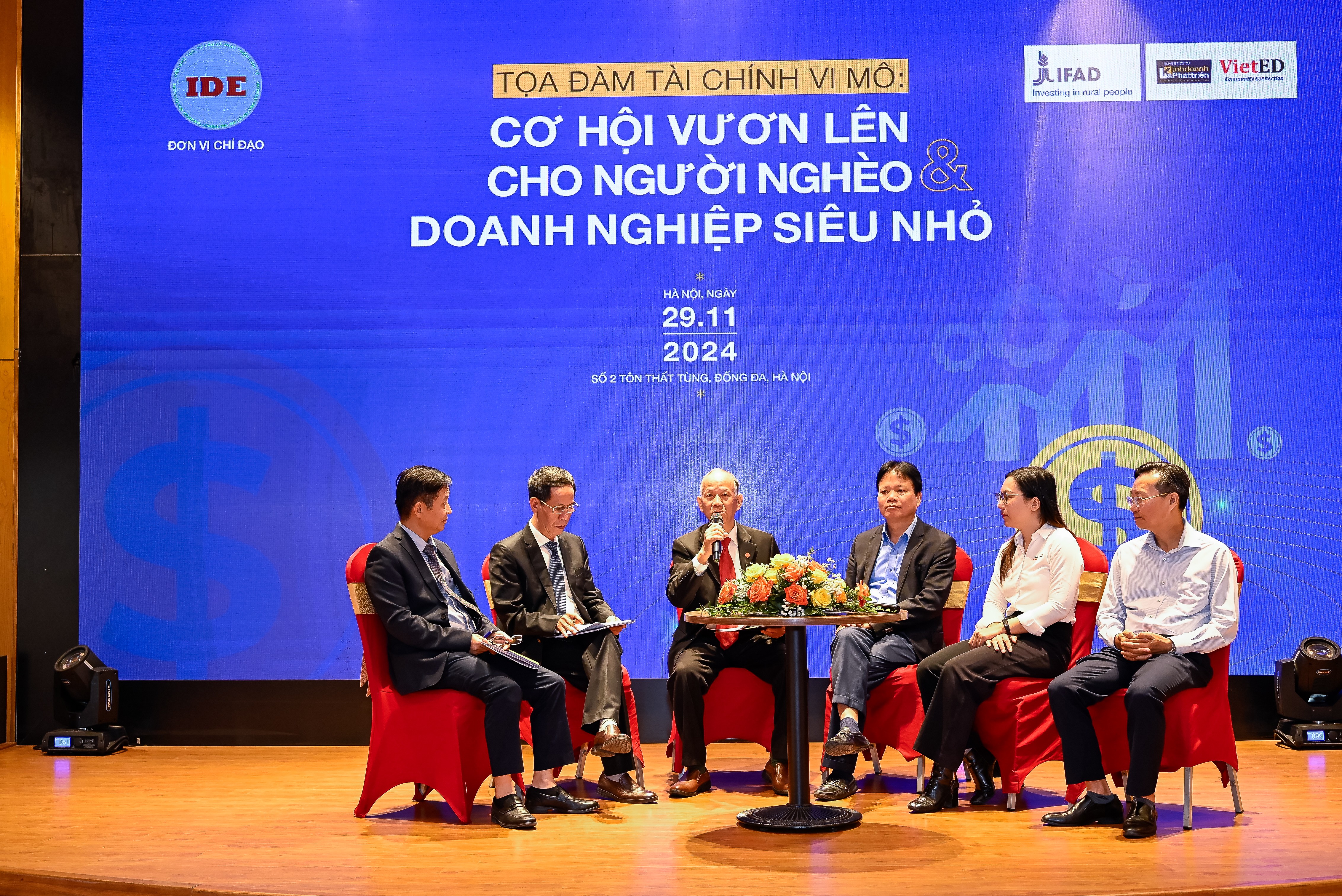 Tài chính vi mô từ World Vision: Sinh kế bền vững, mở lối thoát nghèo Tài chính vi mô từ World Vision: Sinh kế bền vững, mở lối thoát nghèo