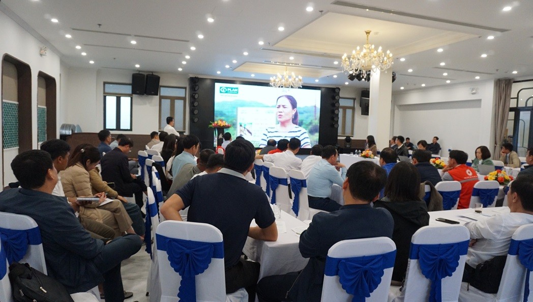 The event gathered over 80 delegates from relevant agencies in Quang Binh and Quang Tri provinces, along with representatives from Plan International Vietnam. The event gathered over 80 delegates from relevant agencies in Quang Binh and Quang Tri provinces, along with representatives from Plan International Vietnam.