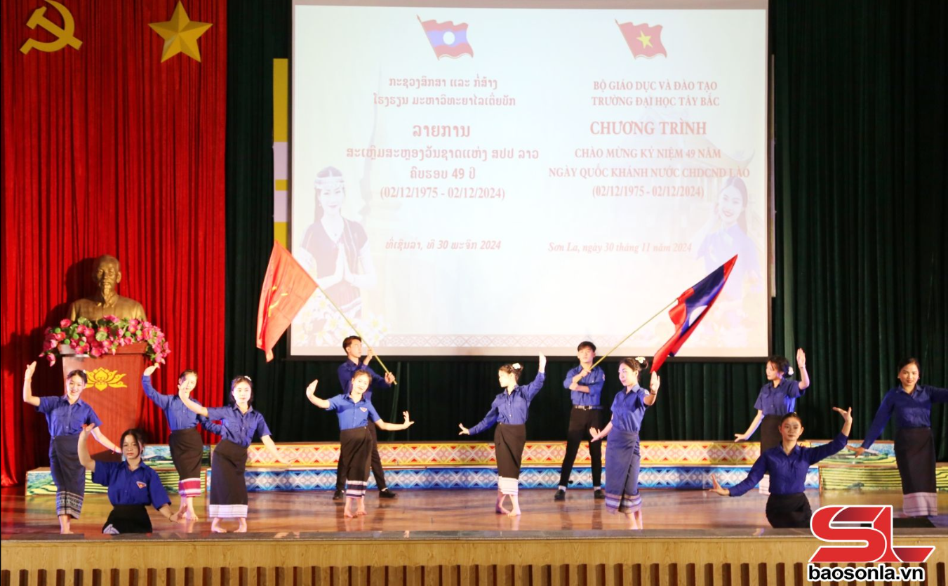 Hải Phòng, Sơn La tổ chức giao lưu chào mừng Quốc khánh Lào Hải Phòng, Sơn La tổ chức giao lưu chào mừng Quốc khánh Lào