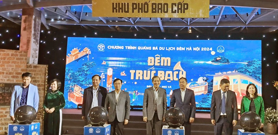 Opening of Hanoi Night Tourism Promotion Program 2024 Opening of Hanoi Night Tourism Promotion Program 2024