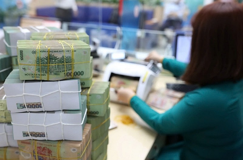 Hơn 9.000 tỷ đồng gửi vào hệ thống ngân hàng mỗi ngày trong tháng 9 Hơn 9.000 tỷ đồng gửi vào hệ thống ngân hàng mỗi ngày trong tháng 9