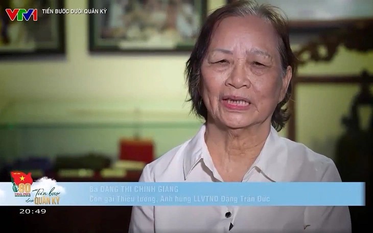 Bà Đặng Thị Chính Giang kể về bố mẹ trong chương trình Tiến bước dưới quân kỳ: Niềm tin và yêu thương nối liền tiền tuyến - hậu phương