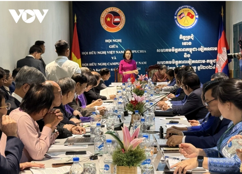 Vun đắp tình hữu nghị truyền thống và hợp tác toàn diện Việt Nam - Campuchia Vun đắp tình hữu nghị truyền thống và hợp tác toàn diện Việt Nam - Campuchia