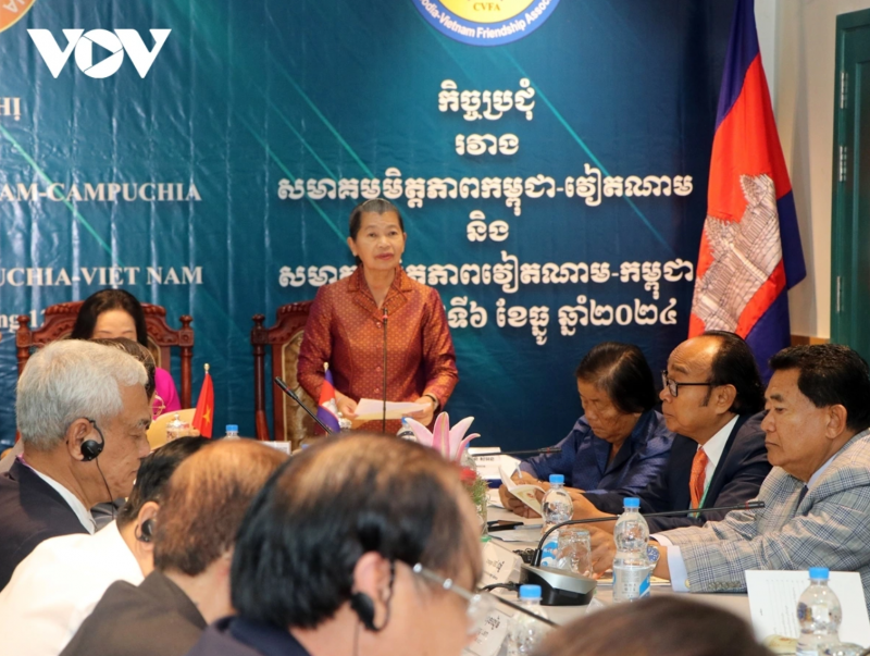 Vun đắp tình hữu nghị truyền thống và hợp tác toàn diện Việt Nam - Campuchia Vun đắp tình hữu nghị truyền thống và hợp tác toàn diện Việt Nam - Campuchia