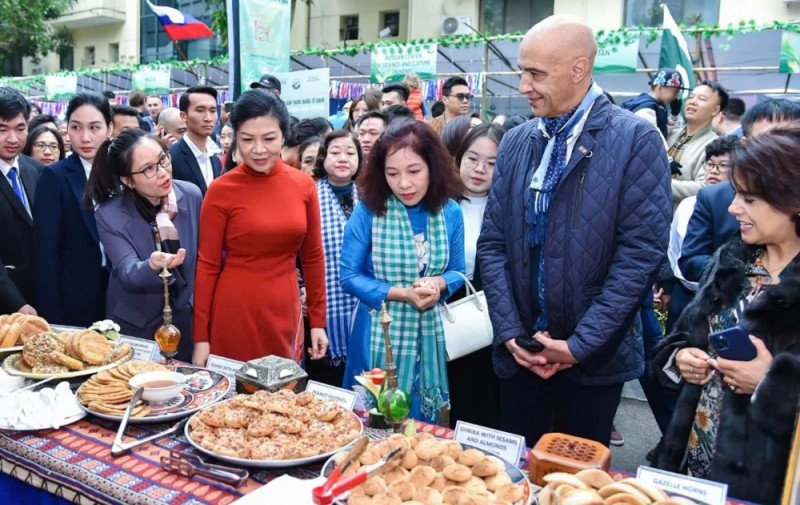 40 Đại sứ quán cùng kết nối ẩm thực tại Gastronomy of unity 40 Đại sứ quán cùng kết nối ẩm thực tại Gastronomy of unity