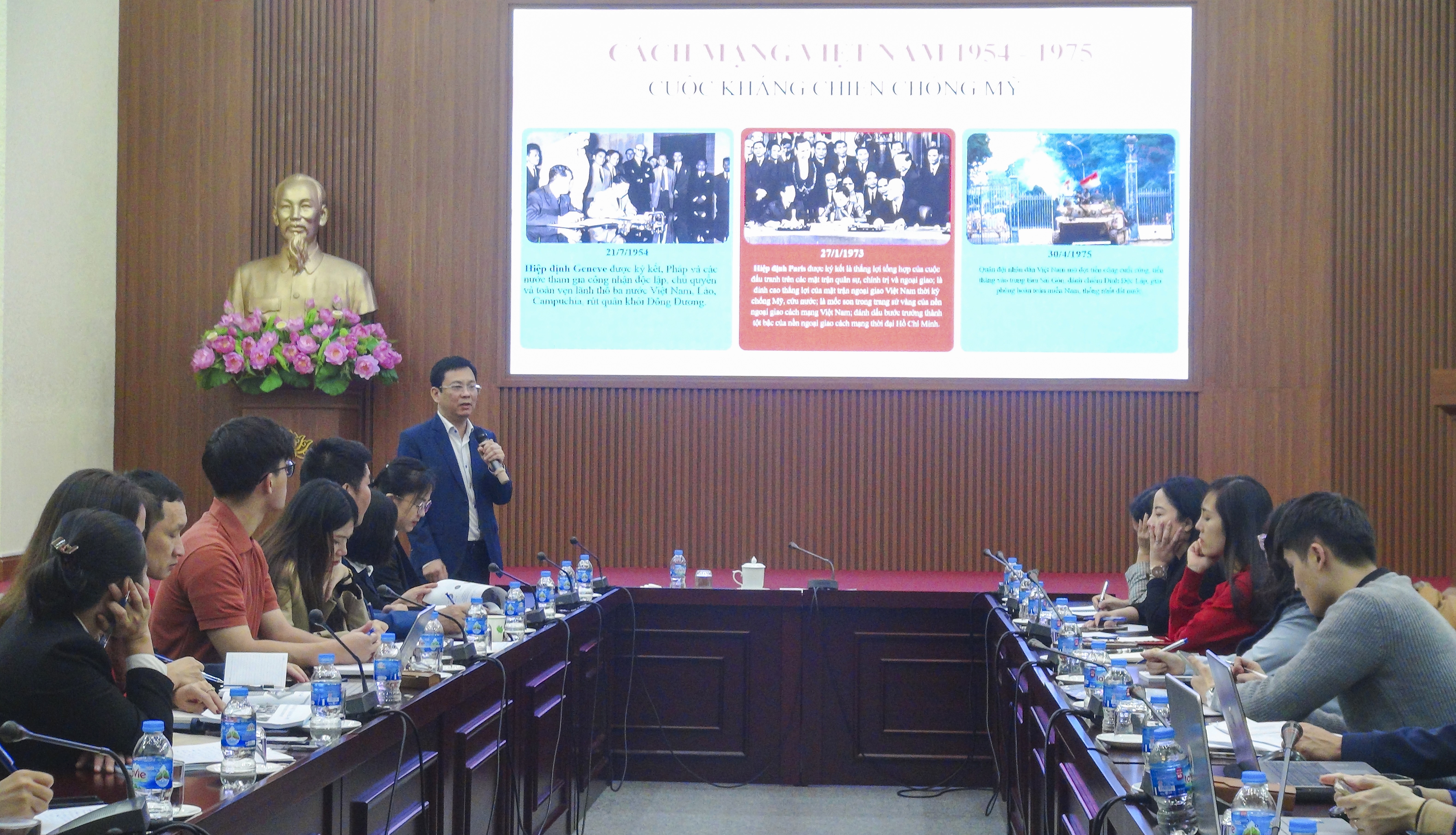 Phó Chủ tịch Liên hiệp các tổ chức hữu nghị Việt Nam Đồng Huy Cương tập huấn cho cán bộ Liên hiệp các tổ chức hữu nghị địa phương khu vực phía Bắc Phó Chủ tịch Liên hiệp các tổ chức hữu nghị Việt Nam Đồng Huy Cương tập huấn cho cán bộ Liên hiệp các tổ chức hữu nghị địa phương khu vực phía Bắc