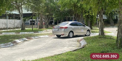 Trung tâm đào tạo lái xe Sao Việt cam kết thời gian học và thi