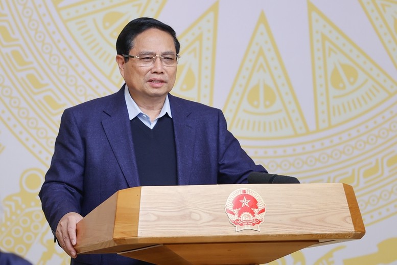Thủ tướng: Phát triển công nghiệp bán dẫn là lựa chọn chiến lược, ưu tiên hàng đầu Thủ tướng: Phát triển công nghiệp bán dẫn là lựa chọn chiến lược, ưu tiên hàng đầu