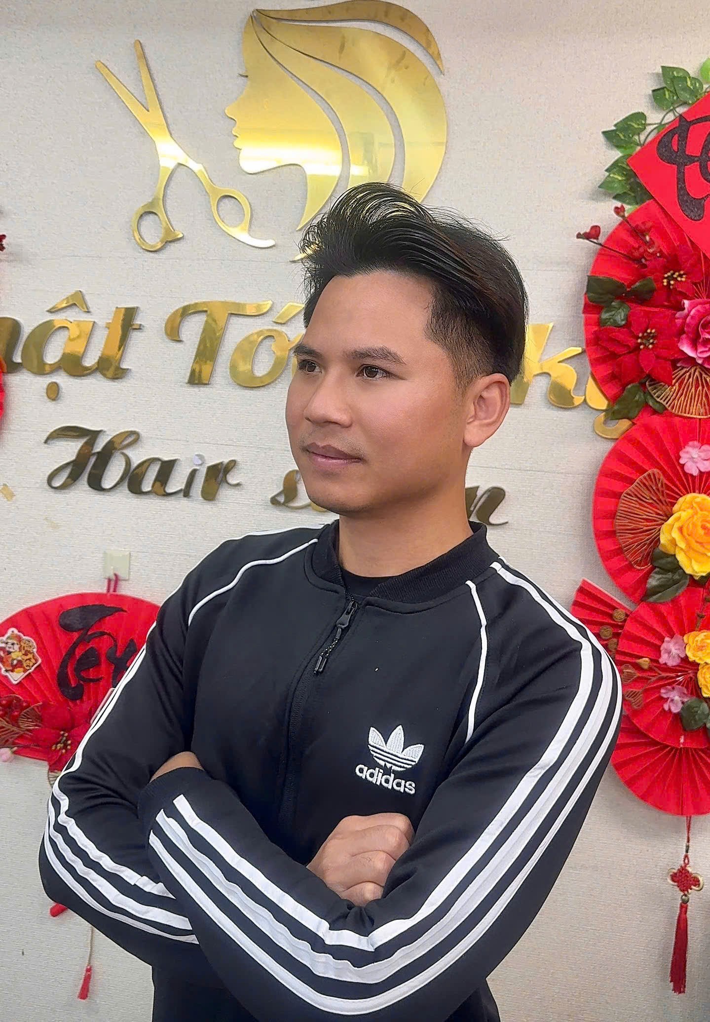 Đỗ Đức Nhật - ông chủ tiệm cắt tóc của người Việt tại Nhật Đỗ Đức Nhật - ông chủ tiệm cắt tóc của người Việt tại Nhật