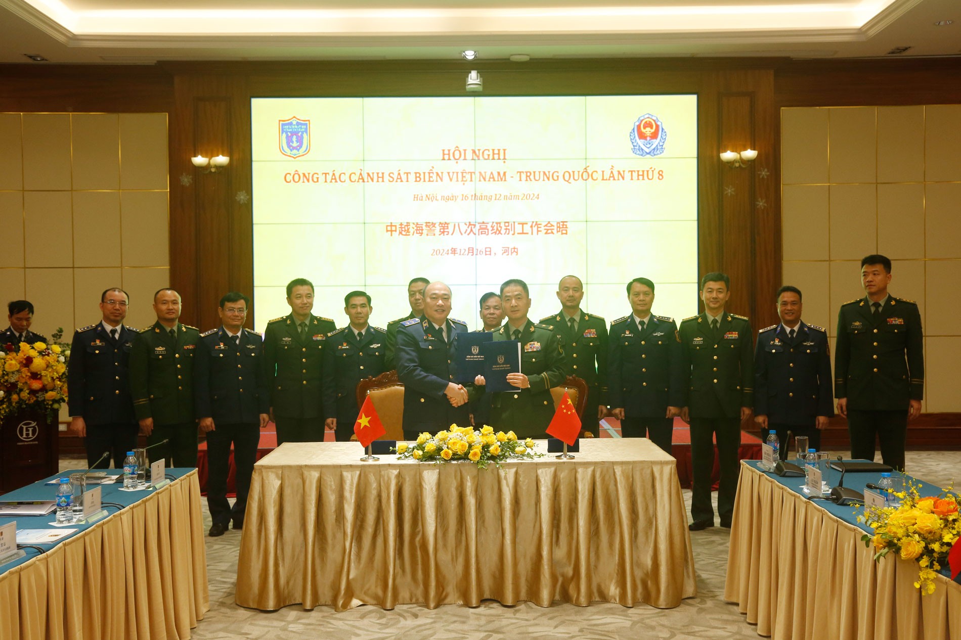 Cảnh sát biển Việt Nam - Trung Quốc tăng cường hợp tác, thúc đẩy thực thi pháp luật trên biển Cảnh sát biển Việt Nam - Trung Quốc tăng cường hợp tác, thúc đẩy thực thi pháp luật trên biển
