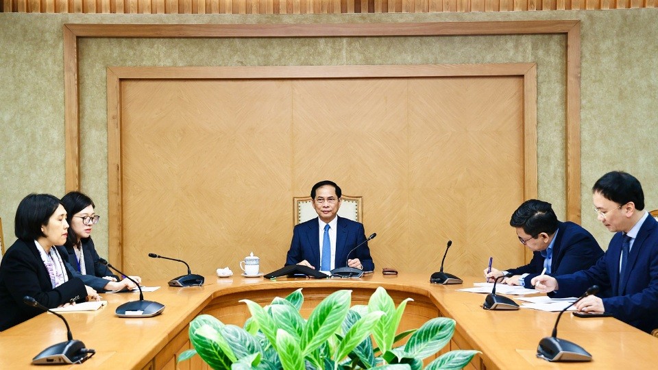 Anh tiếp tục hỗ trợ Việt Nam ứng phó với biến đổi khí hậu, phát triển kinh tế bền vững Anh tiếp tục hỗ trợ Việt Nam ứng phó với biến đổi khí hậu, phát triển kinh tế bền vững