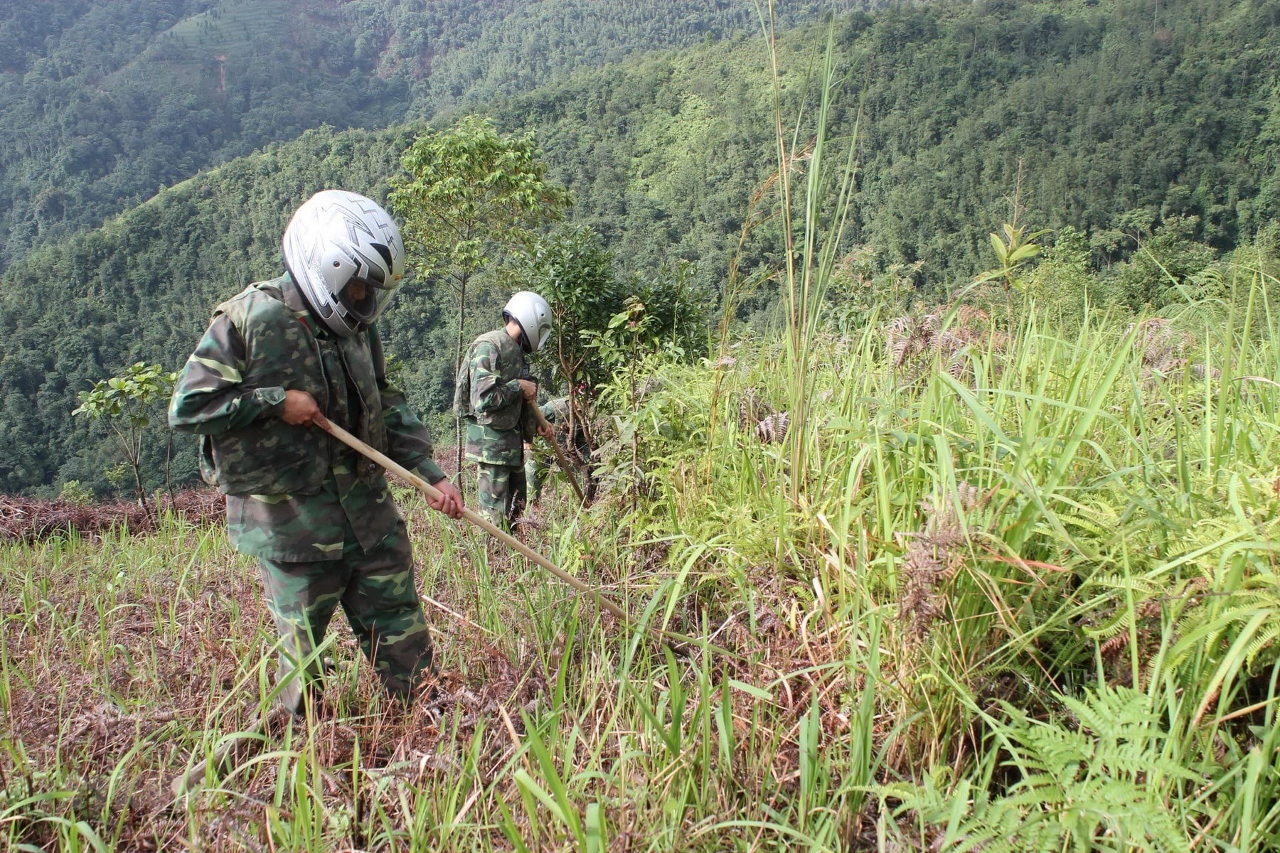 Rà phá bom mìn ở Quảng Nam. (Ảnh minh họa: KT) Rà phá bom mìn ở Quảng Nam. (Ảnh minh họa: KT)