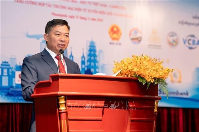 Tăng cường hợp tác về thương mại điện tử và kinh tế số Việt Nam - Campuchia Tăng cường hợp tác về thương mại điện tử và kinh tế số Việt Nam - Campuchia